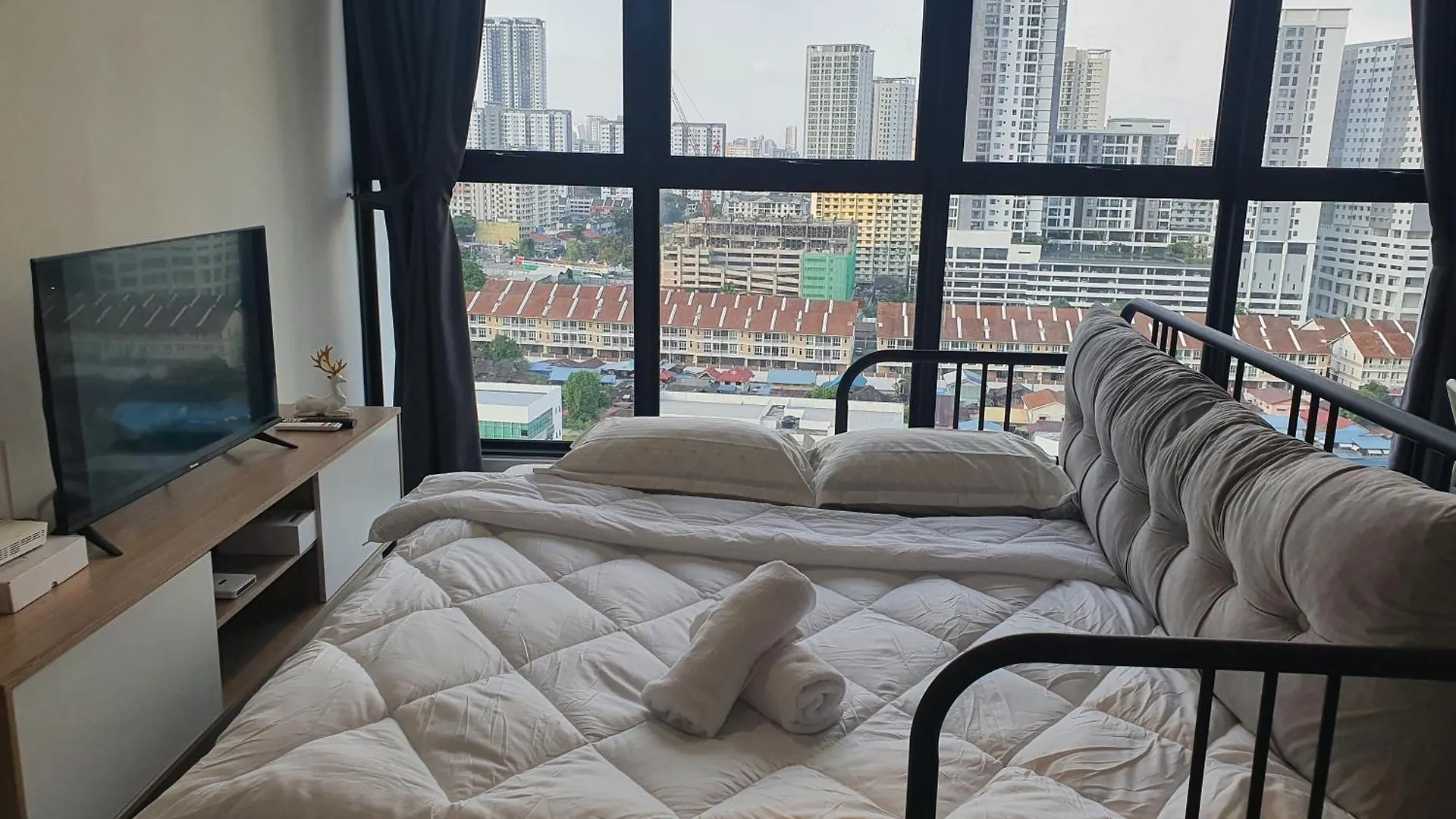 Urban Suites Penang P2 Ldl Wl Jelutong Apartment